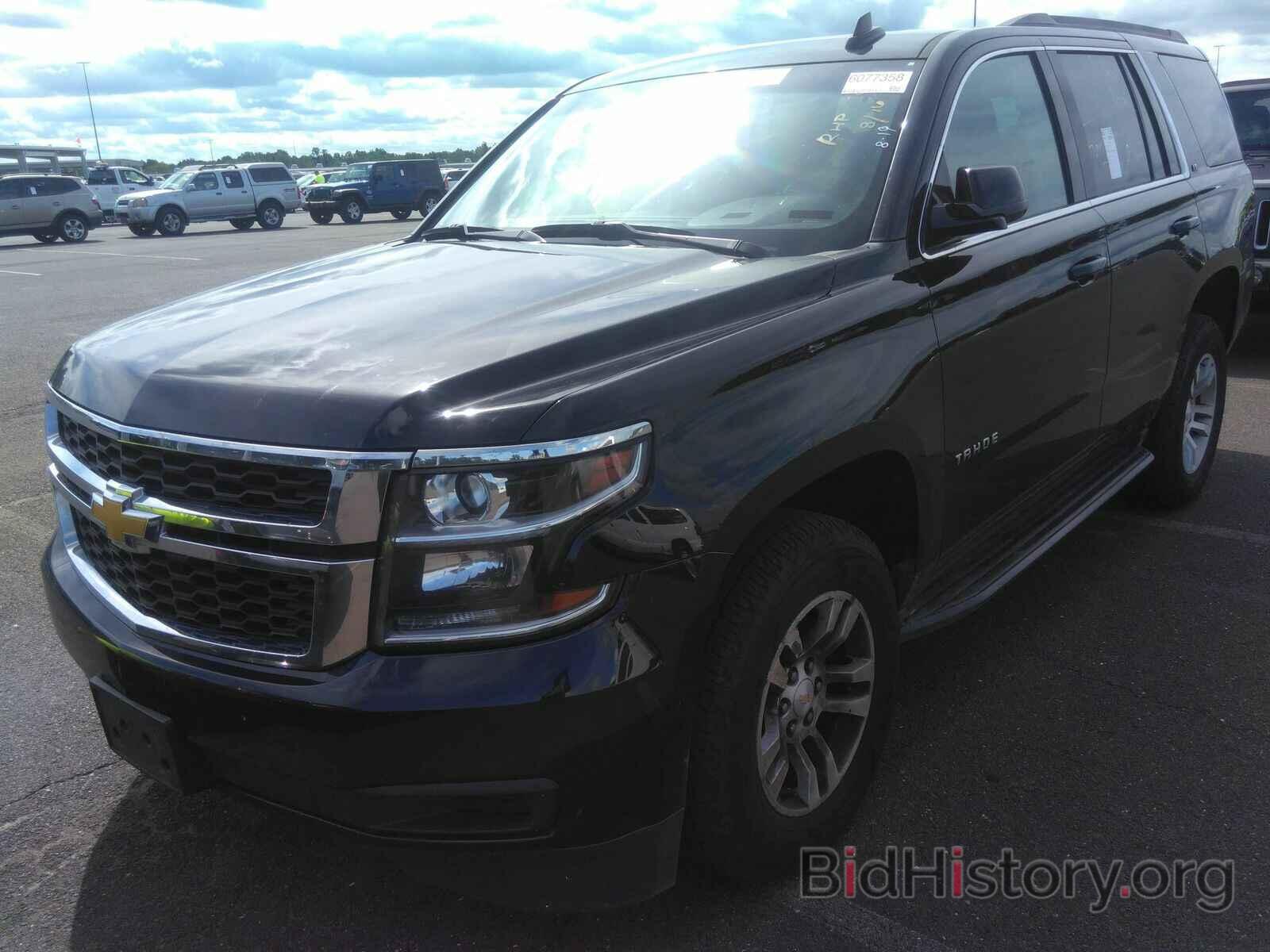 Photo 1GNSKBKC7KR333131 - Chevrolet Tahoe 2019