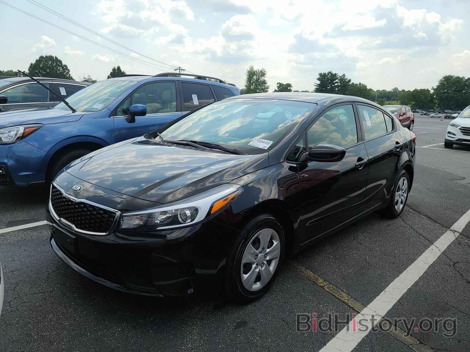 Photo 3KPFK4A7XJE245341 - Kia Forte LX 2018