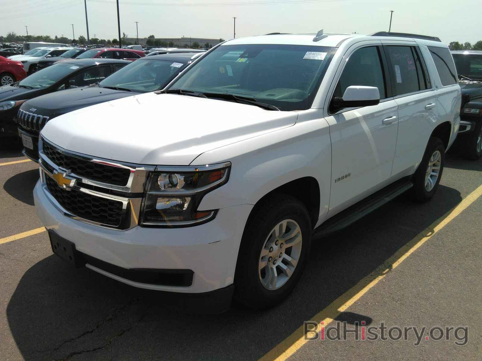 Photo 1GNSKBKC7KR279040 - Chevrolet Tahoe 2019