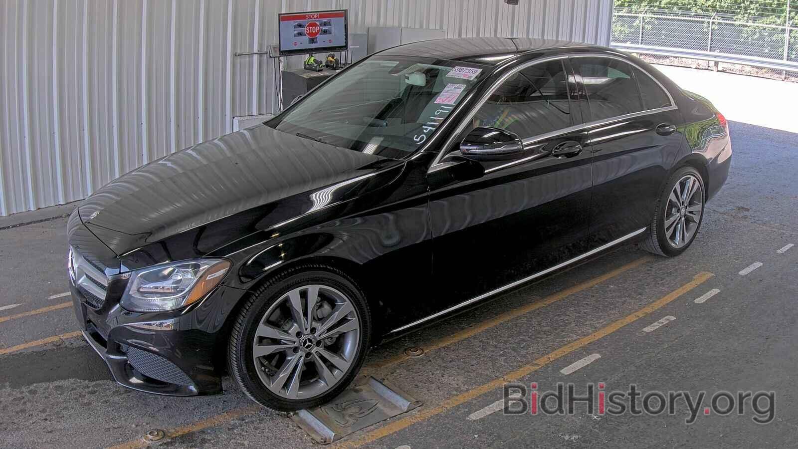 Photo 55SWF4JBXHU217700 - Mercedes-Benz C-Class 2017