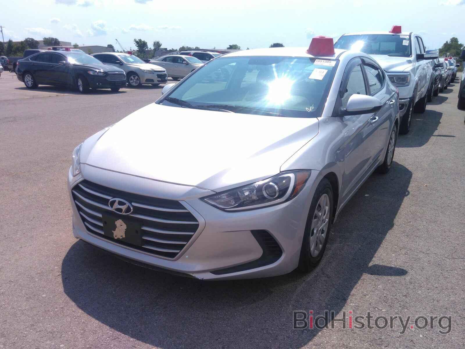 Фотография 5NPD74LF8HH207576 - Hyundai Elantra SE 2017