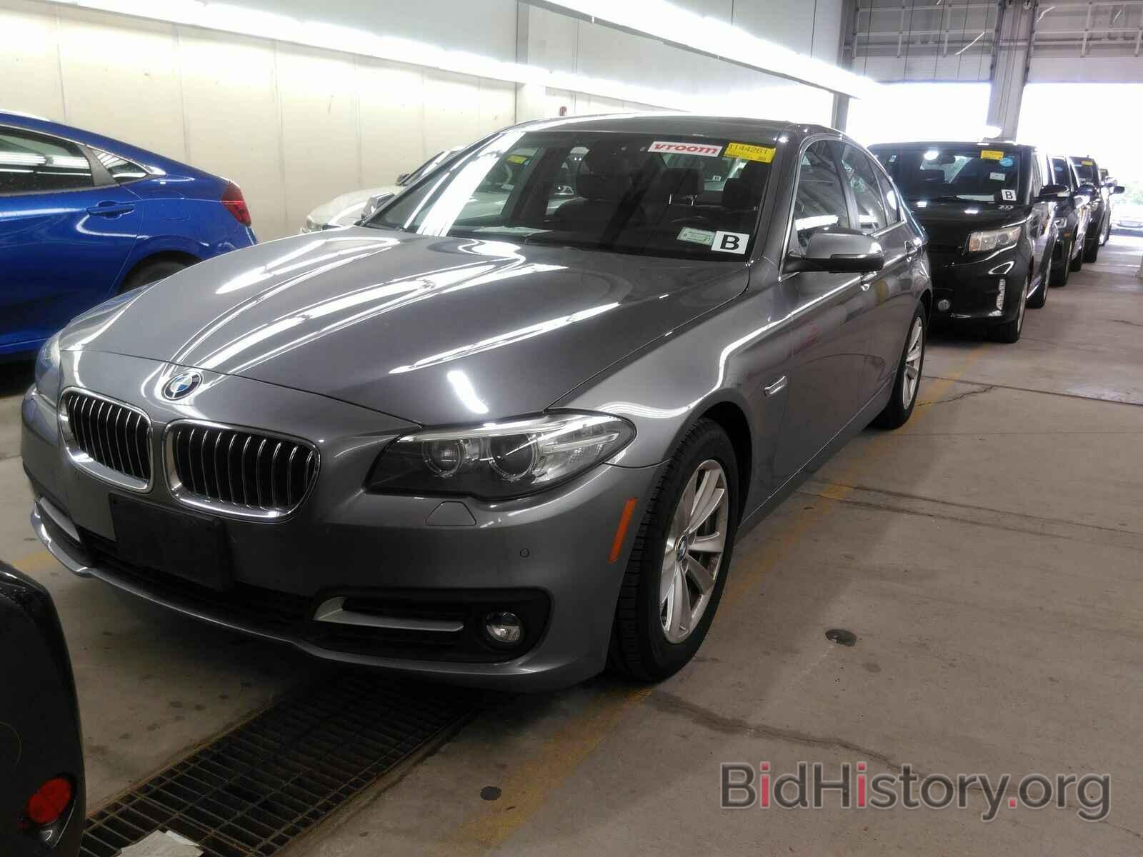 Photo WBA5A7C50FD624317 - BMW 5 Series 2015