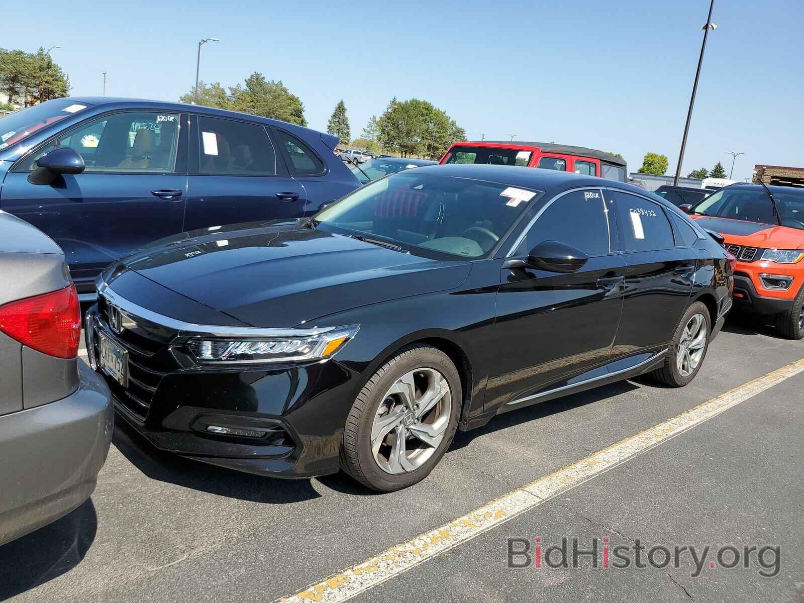 Photo 1HGCV1F48JA206775 - Honda Accord Sedan 2018