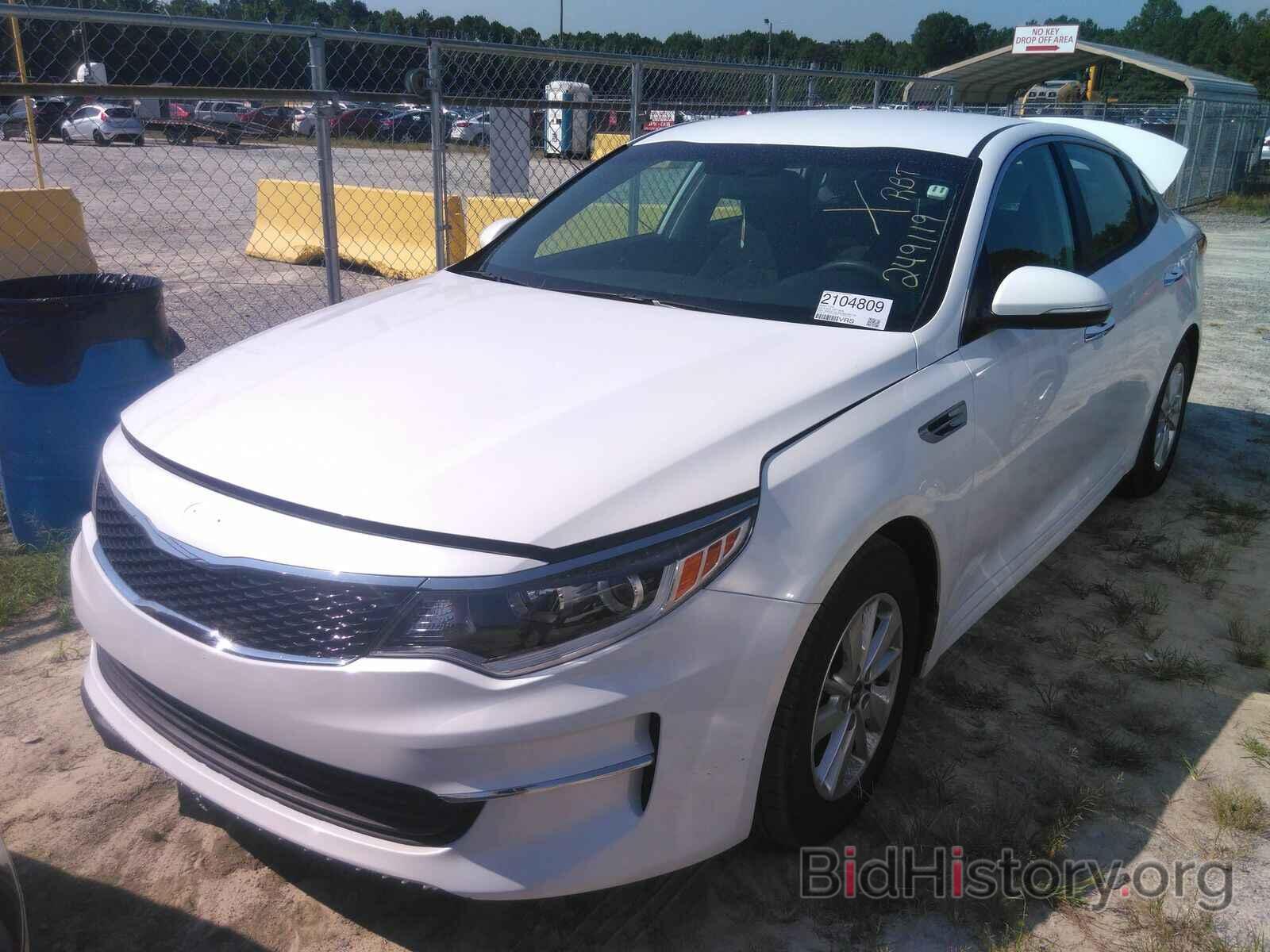 Photo 5XXGT4L33JG249119 - Kia Optima 2018