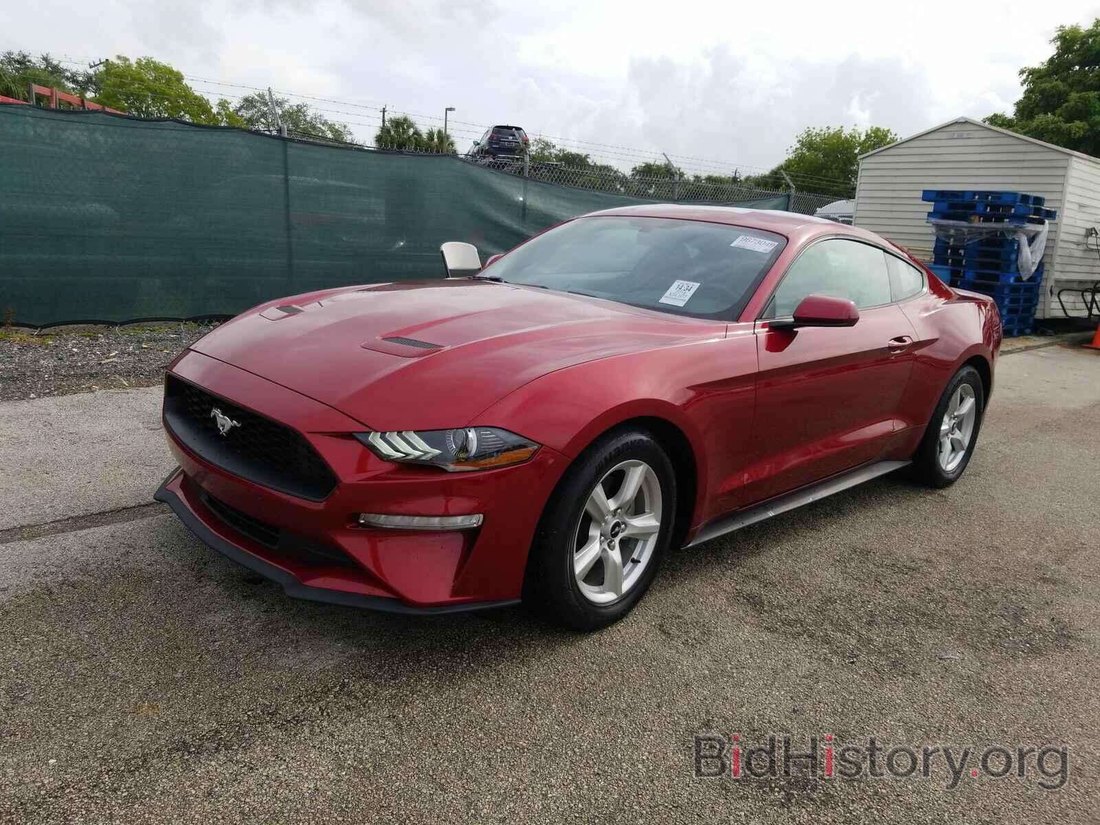 Photo 1FA6P8TH9J5116586 - Ford Mustang 2018
