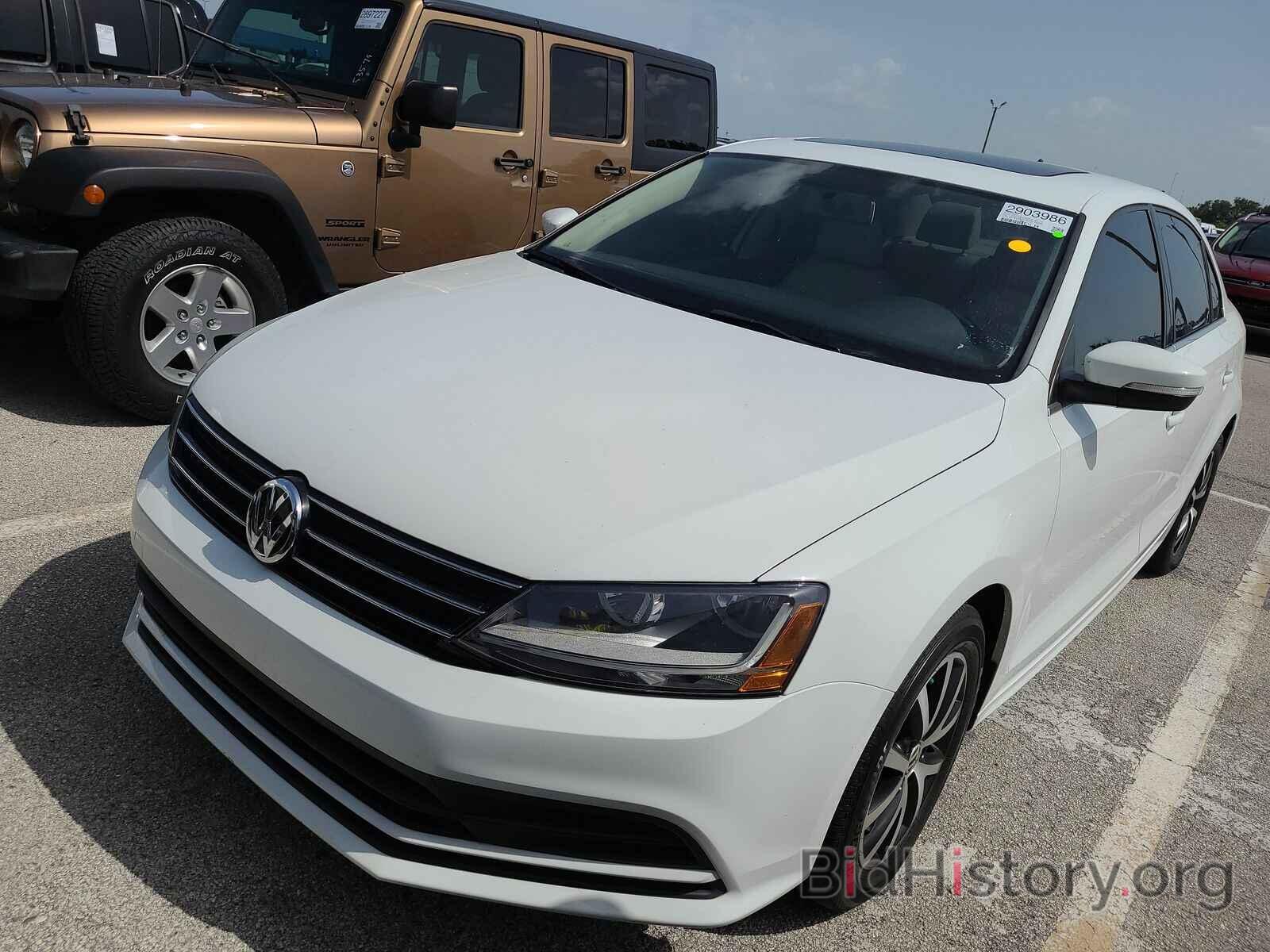 Фотография 3VWDB7AJ4HM276988 - Volkswagen Jetta 2017