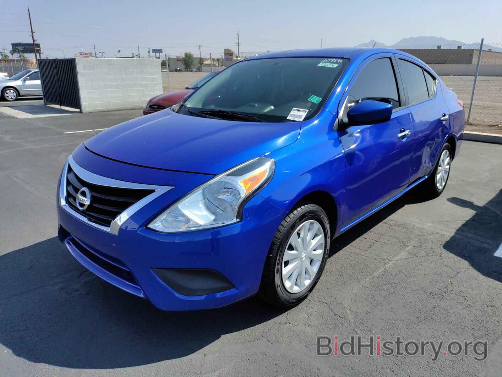 Photo 3N1CN7AP9HL841187 - Nissan Versa Sedan 2017