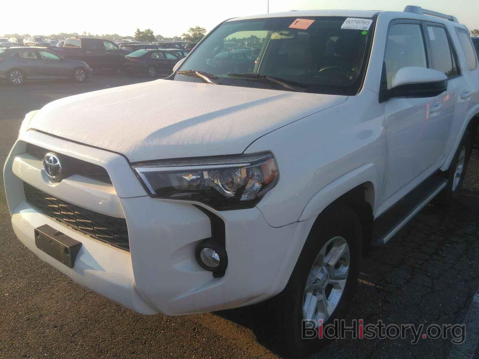 Photo JTEBU5JRXF5217134 - Toyota 4Runner 4WD 2015