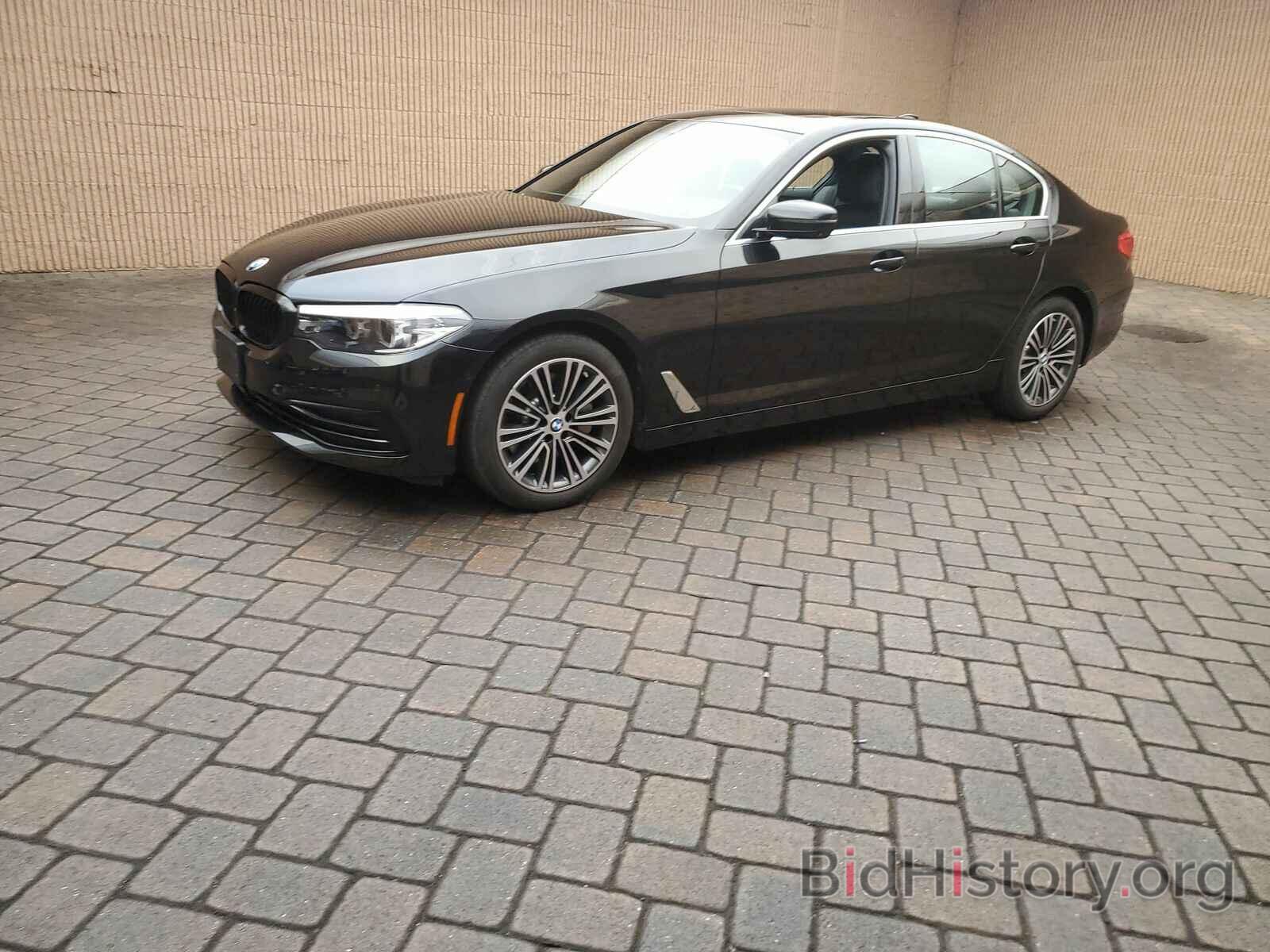 Фотография WBAJE7C50KWD55126 - BMW 5 Series 2019