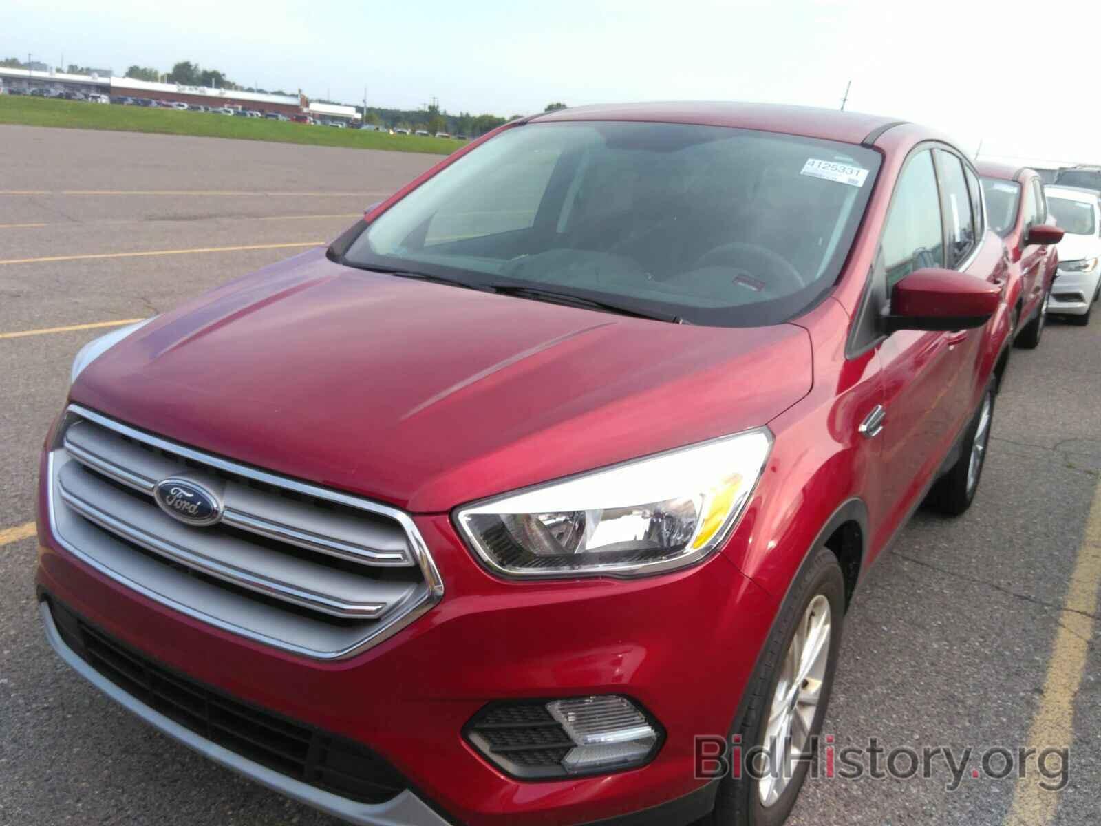 Photo 1FMCU0GD0KUA17026 - Ford Escape 2019