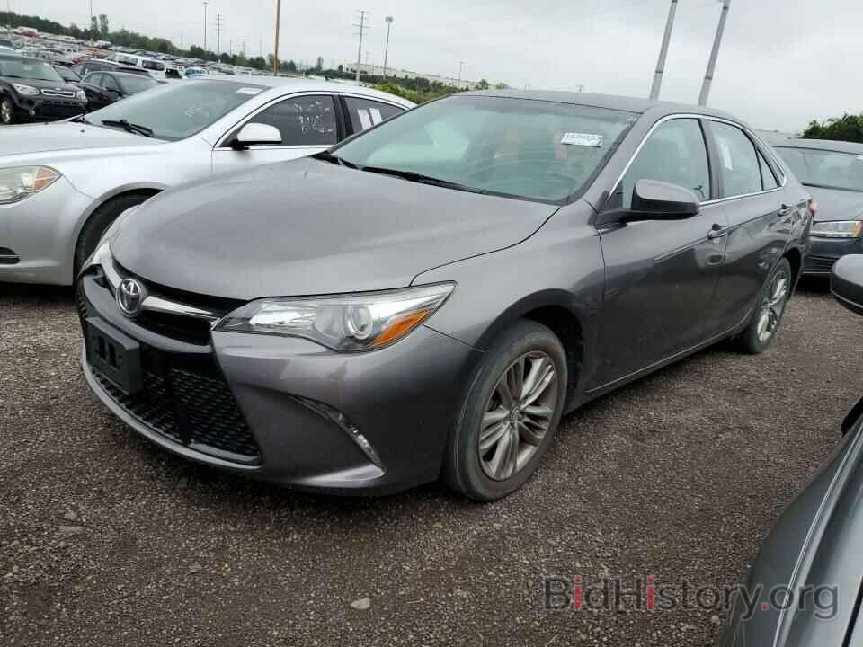 Photo 4T1BF1FKXHU622840 - Toyota Camry LE 2017