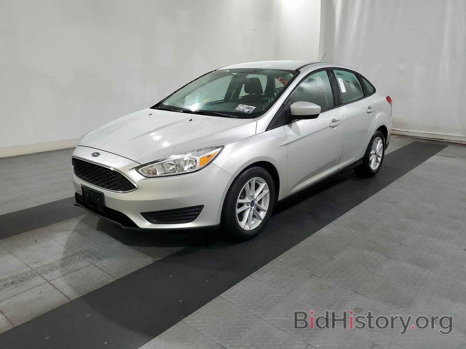 Photo 1FADP3F21JL212533 - Ford Focus SE 2018