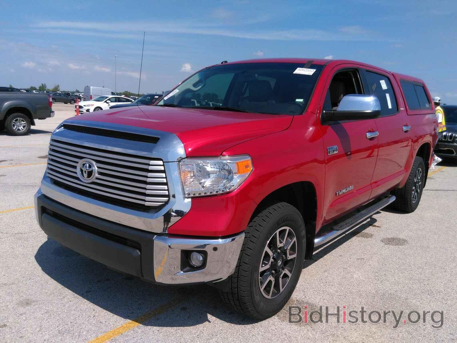 Photo 5TFHW5F1XGX572337 - Toyota Tundra 4WD Truck 2016