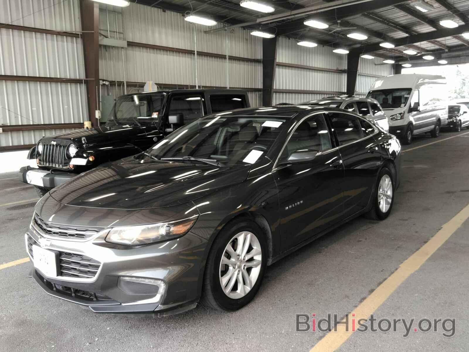 Photo 1G1ZE5ST6HF102384 - Chevrolet Malibu 2017