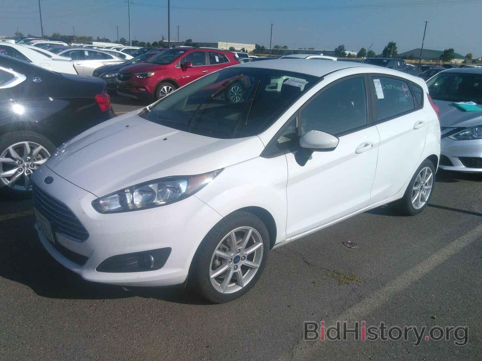 Photo 3FADP4EJ9KM133724 - Ford Fiesta 2019