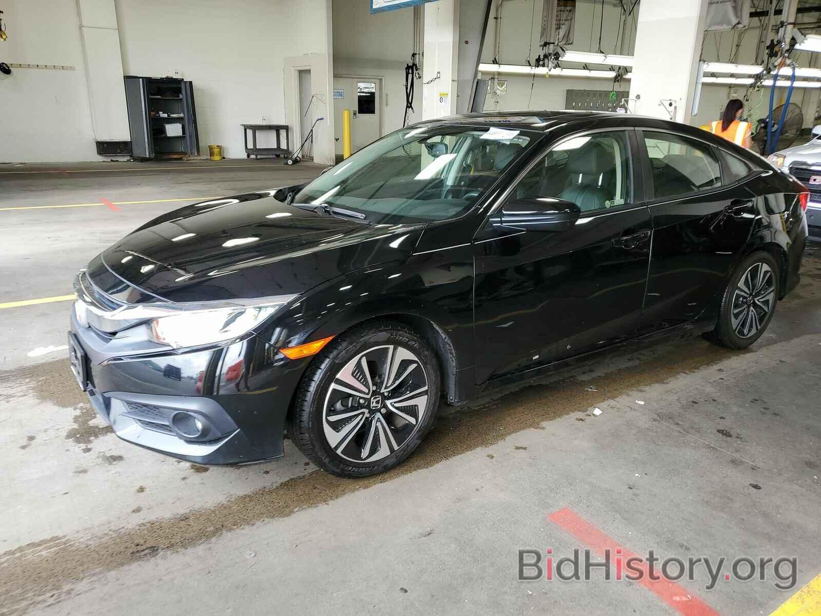 Photo JHMFC1F73JX029026 - Honda Civic Sedan 2018