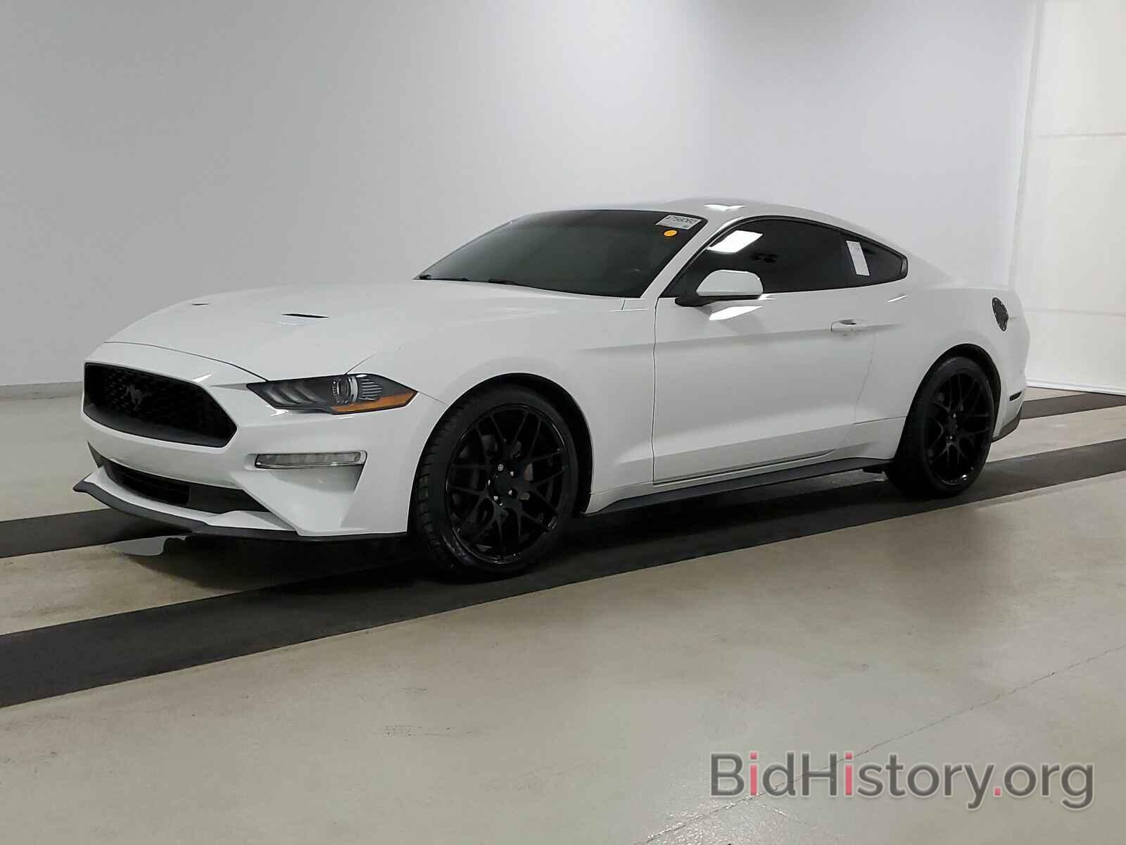 Photo 1FA6P8TH1J5125945 - Ford Mustang 2018
