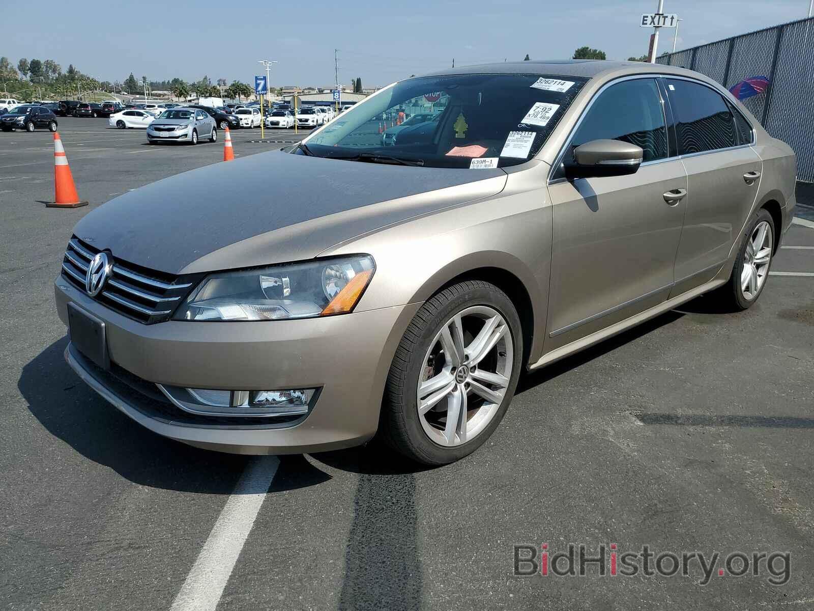 Фотография 1VWBT7A31FC027584 - Volkswagen Passat 2015