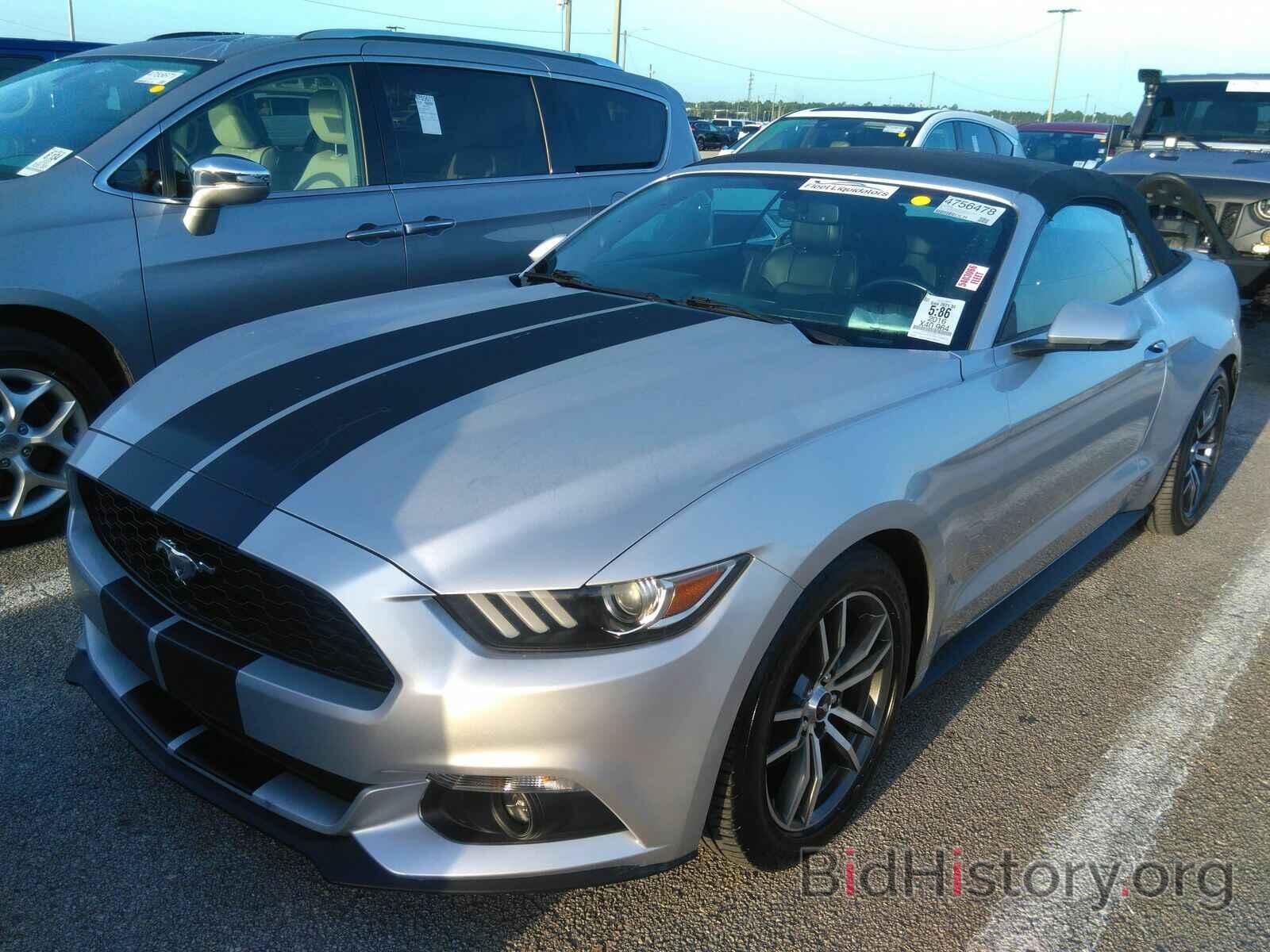 Photo 1FATP8UH3G5231517 - Ford Mustang 2016