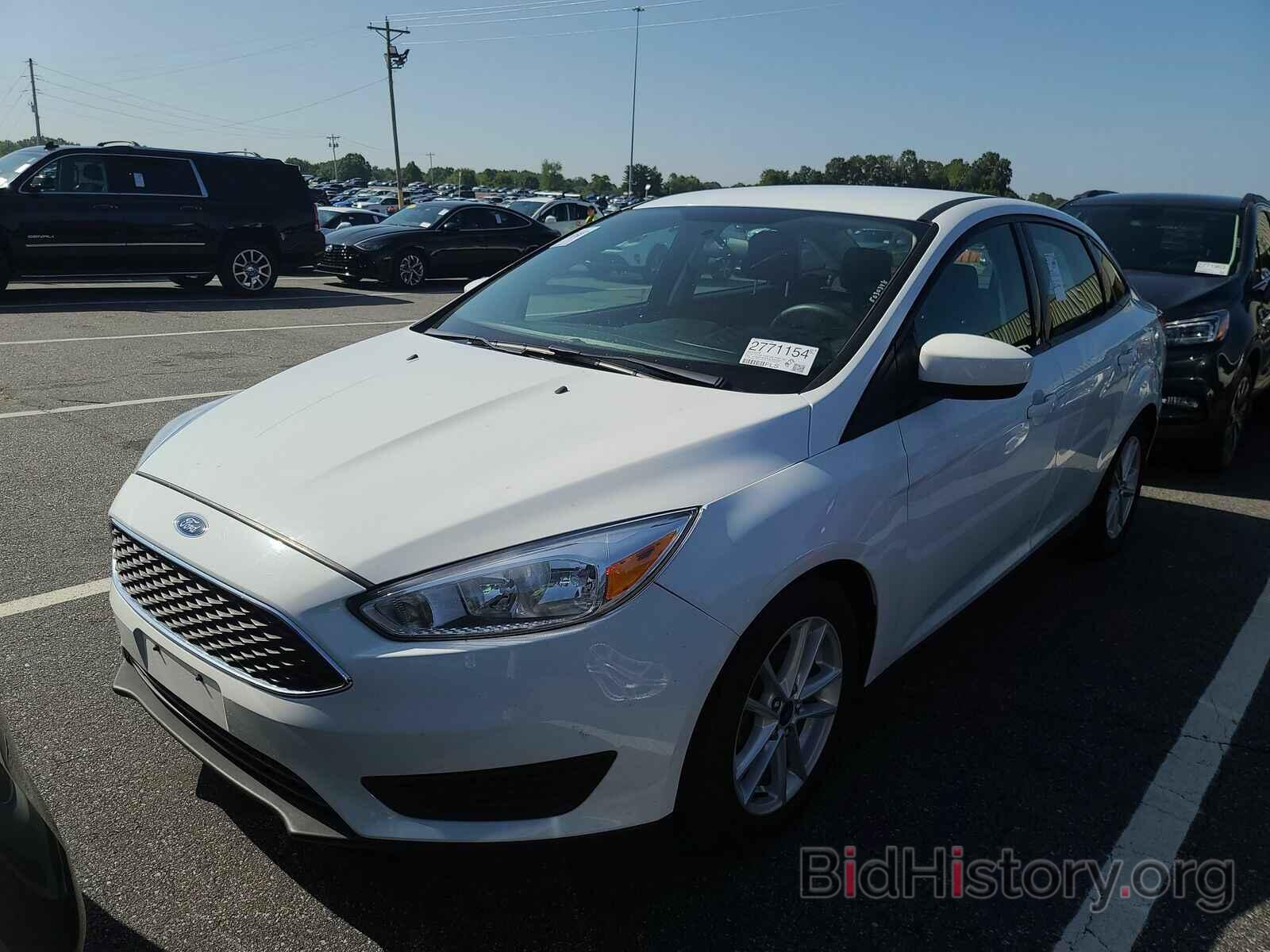 Фотография 1FADP3FE9JL200091 - Ford Focus SE 2018