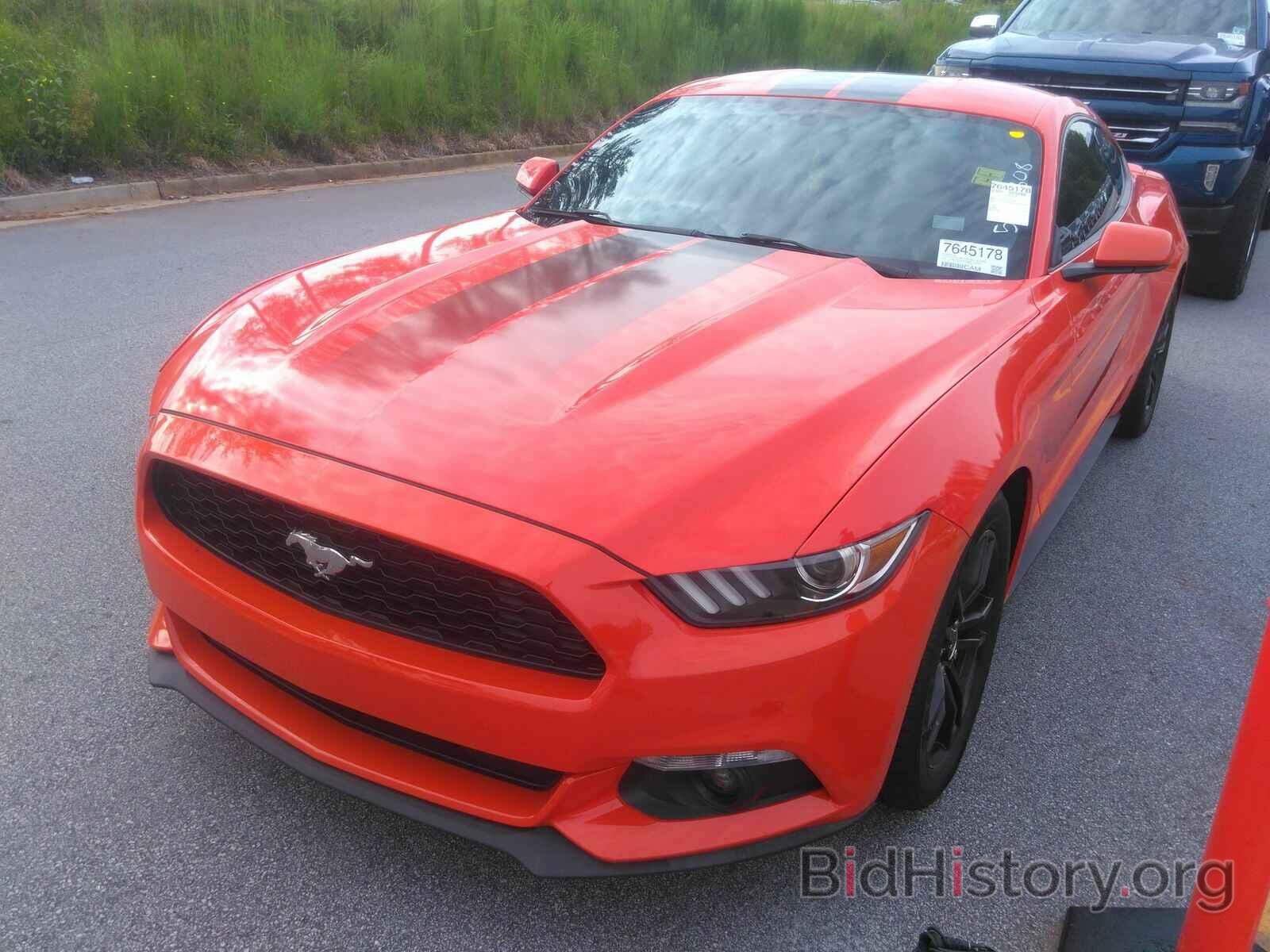 Photo 1FA6P8AM2G5311633 - Ford Mustang 2016