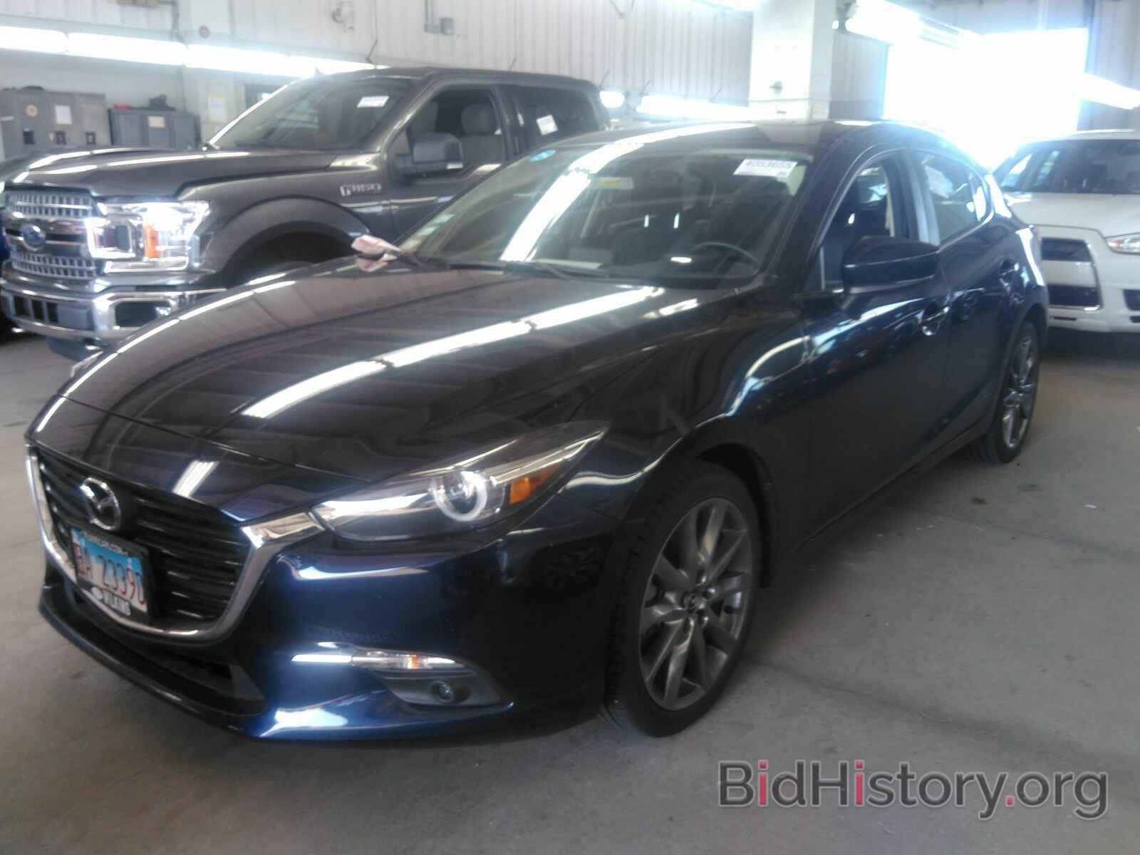 Photo 3MZBN1M37JM232420 - Mazda Mazda3 5-Door 2018