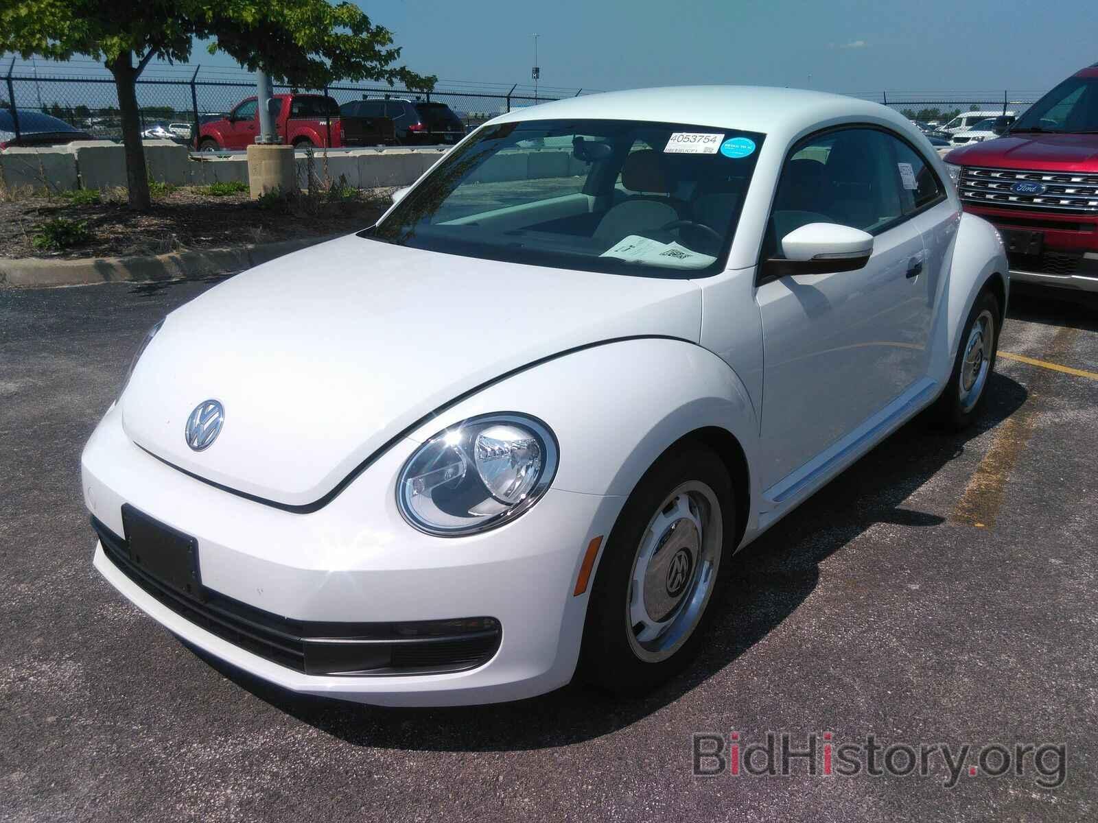 Photo 3VWF17AT6GM637276 - Volkswagen Beetle Coupe 2016