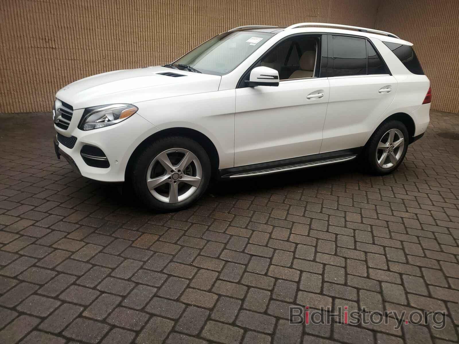 Photo 4JGDA5HB3HA846576 - Mercedes-Benz GLE G 2017