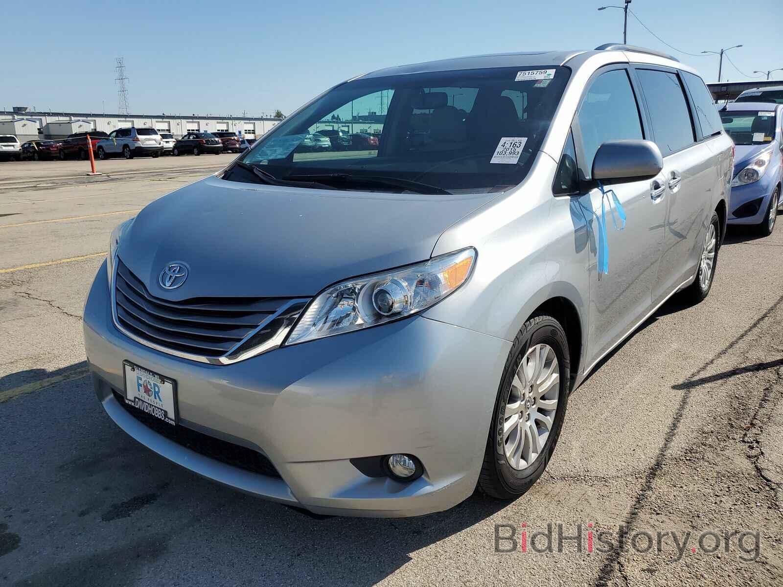 Photo 5TDYK3DC8FS681369 - Toyota Sienna 2015