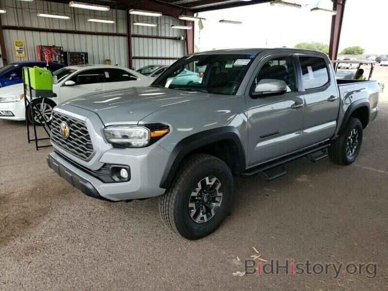 Photo 3TMCZ5AN4LM366166 - Toyota Tacoma 4WD 2020