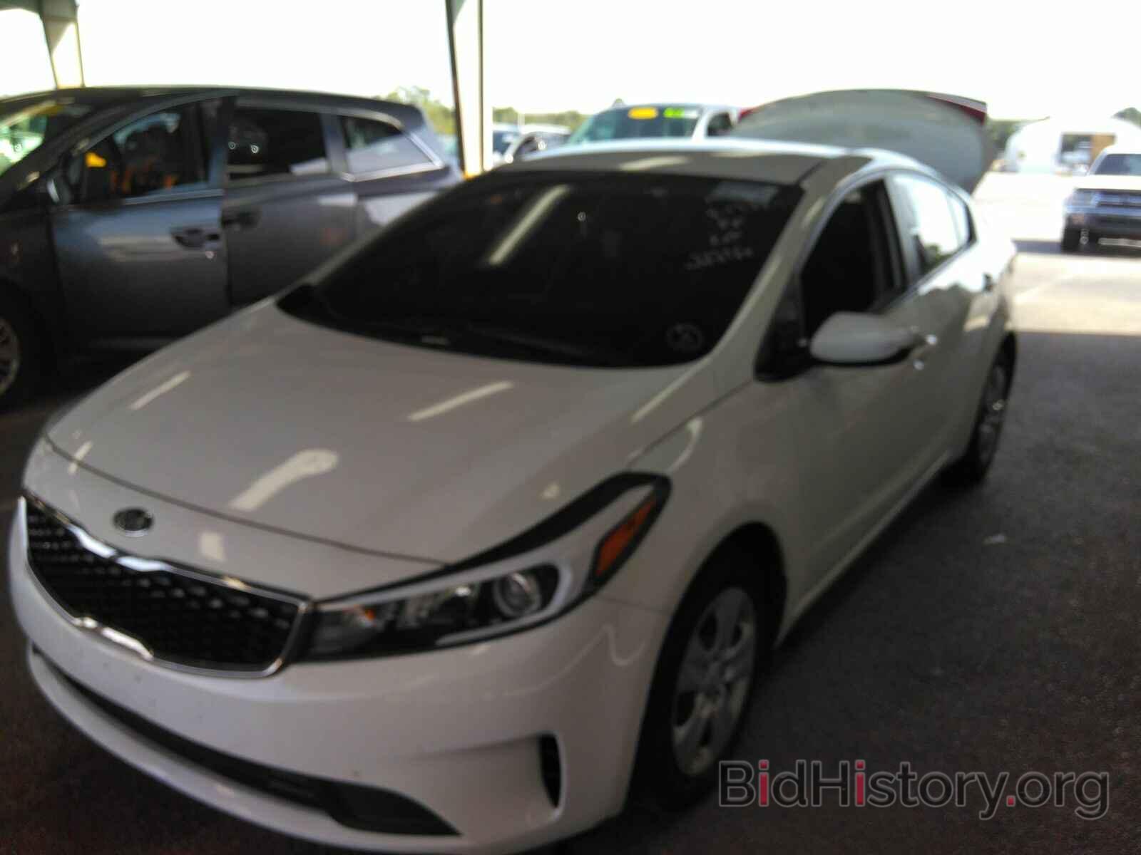 Photo 3KPFK4A77JE222180 - Kia Forte LX 2018