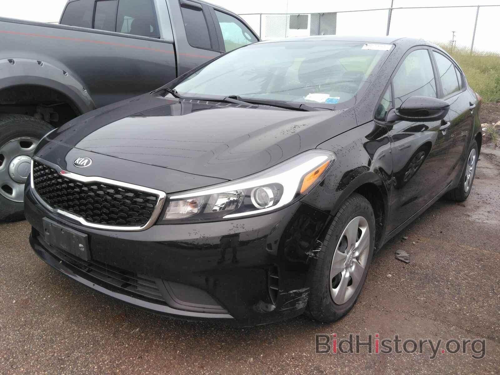 Photo 3KPFK4A7XJE212999 - Kia Forte LX 2018