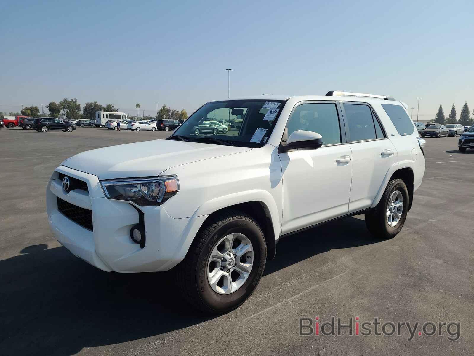 Photo JTEZU5JR5K5202310 - Toyota 4Runner SR5 2019