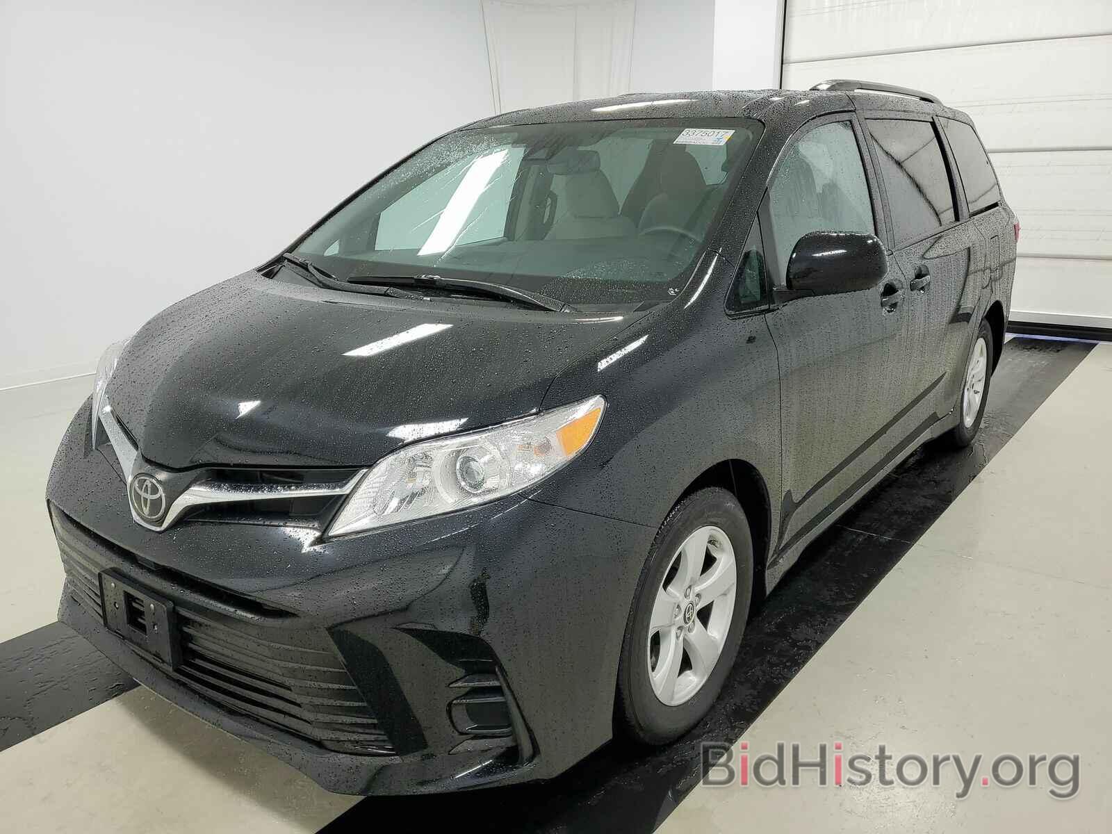 Photo 5TDKZ3DC0LS069244 - Toyota Sienna LE 2020