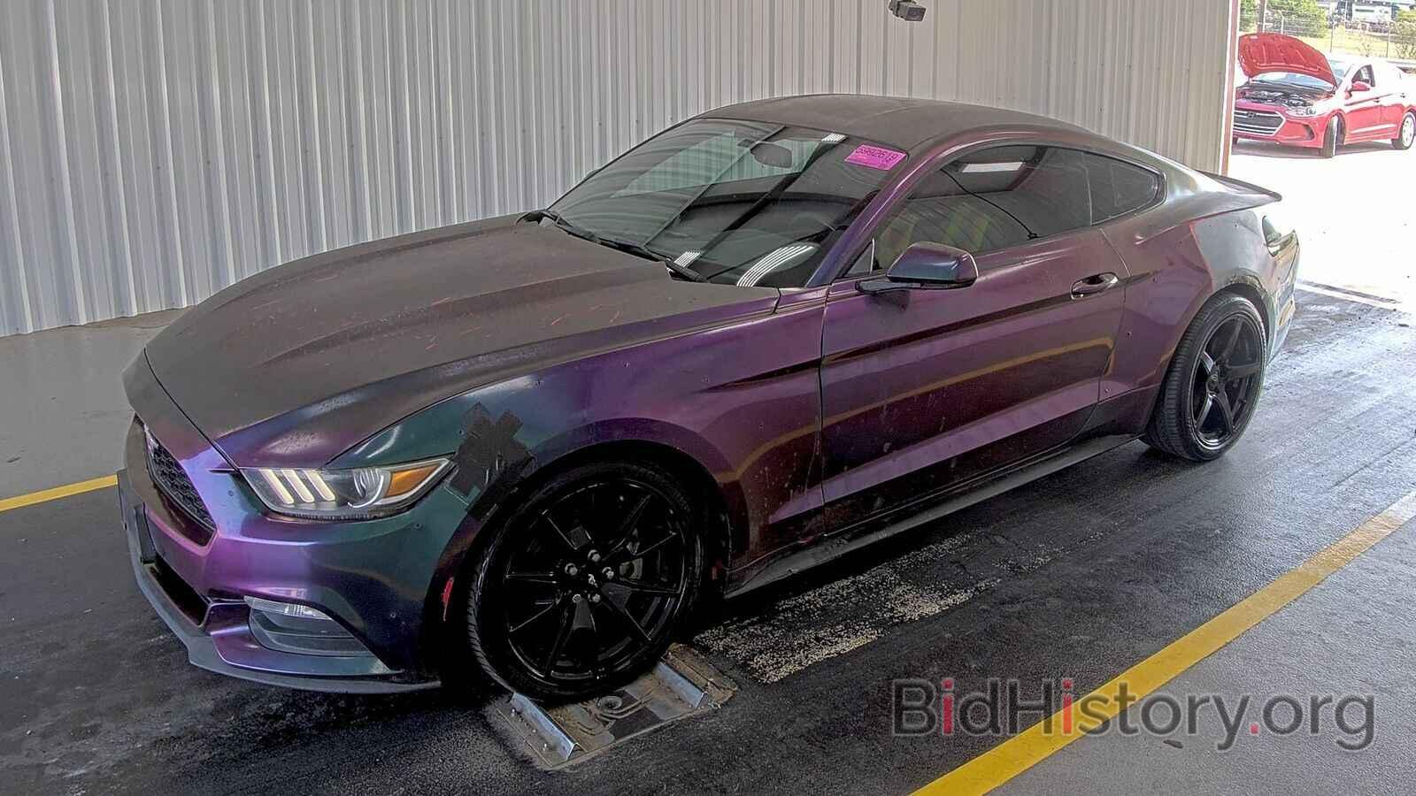 Photo 1FA6P8AM3F5403168 - Ford Mustang 2015