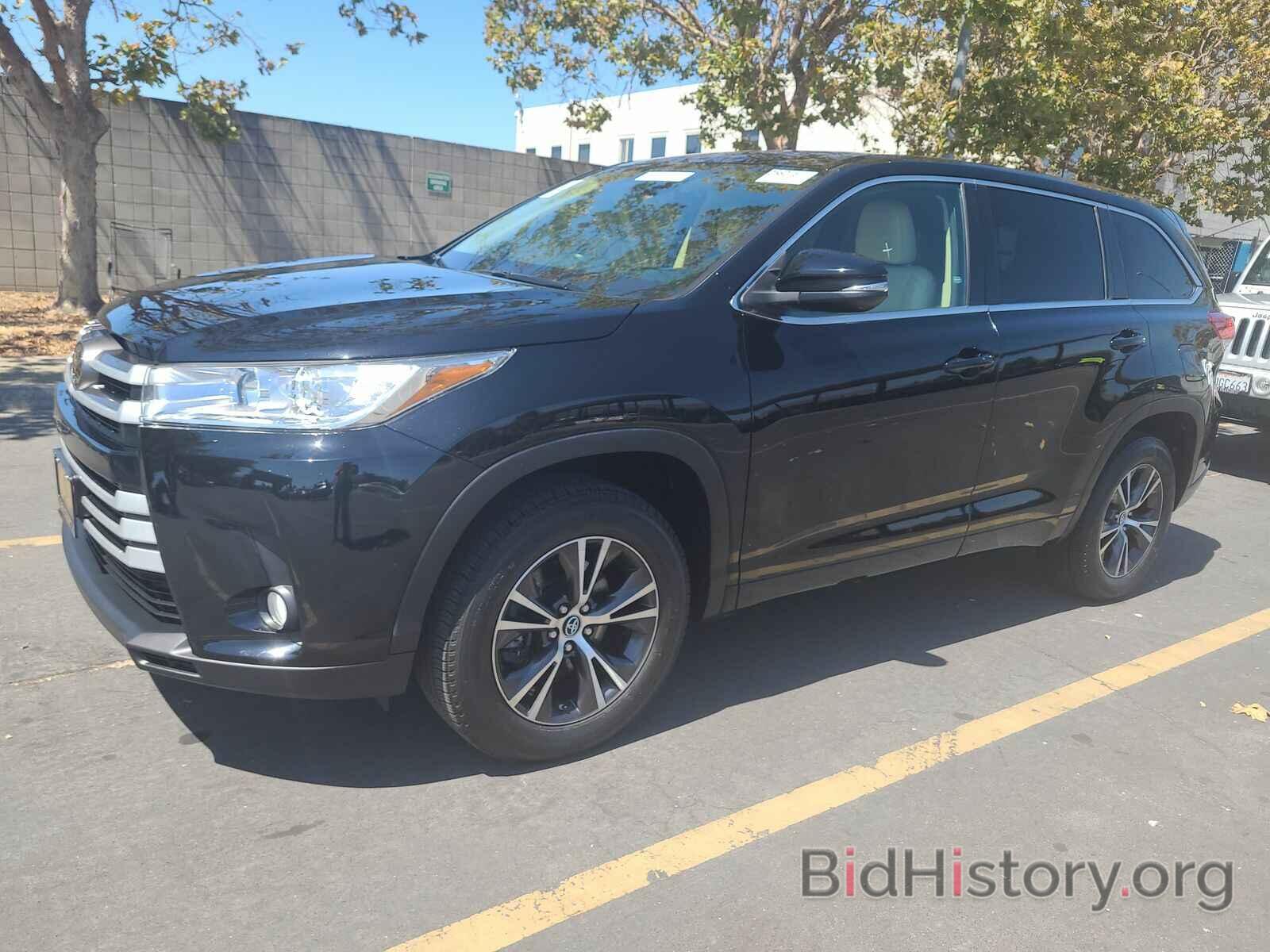 Фотография 5TDZZRFH9HS220146 - Toyota Highlander 2017