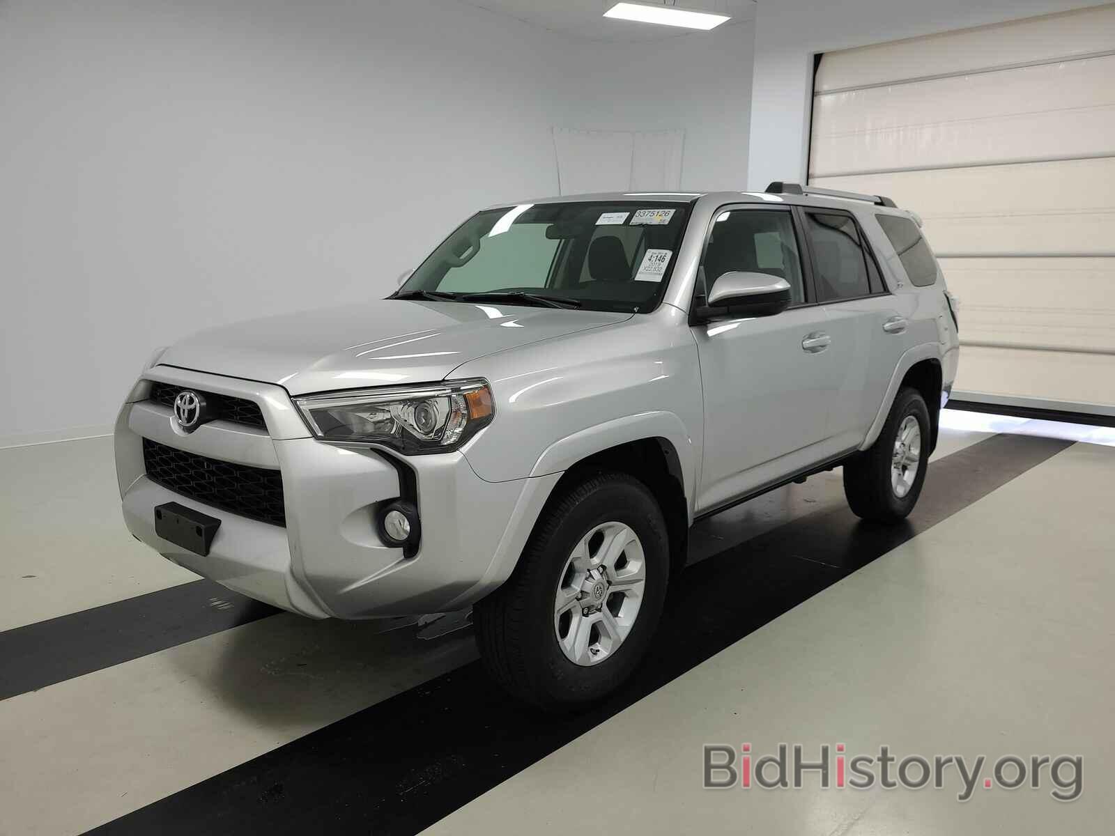 Photo JTEBU5JR2K5706363 - Toyota 4Runner SR5 2019