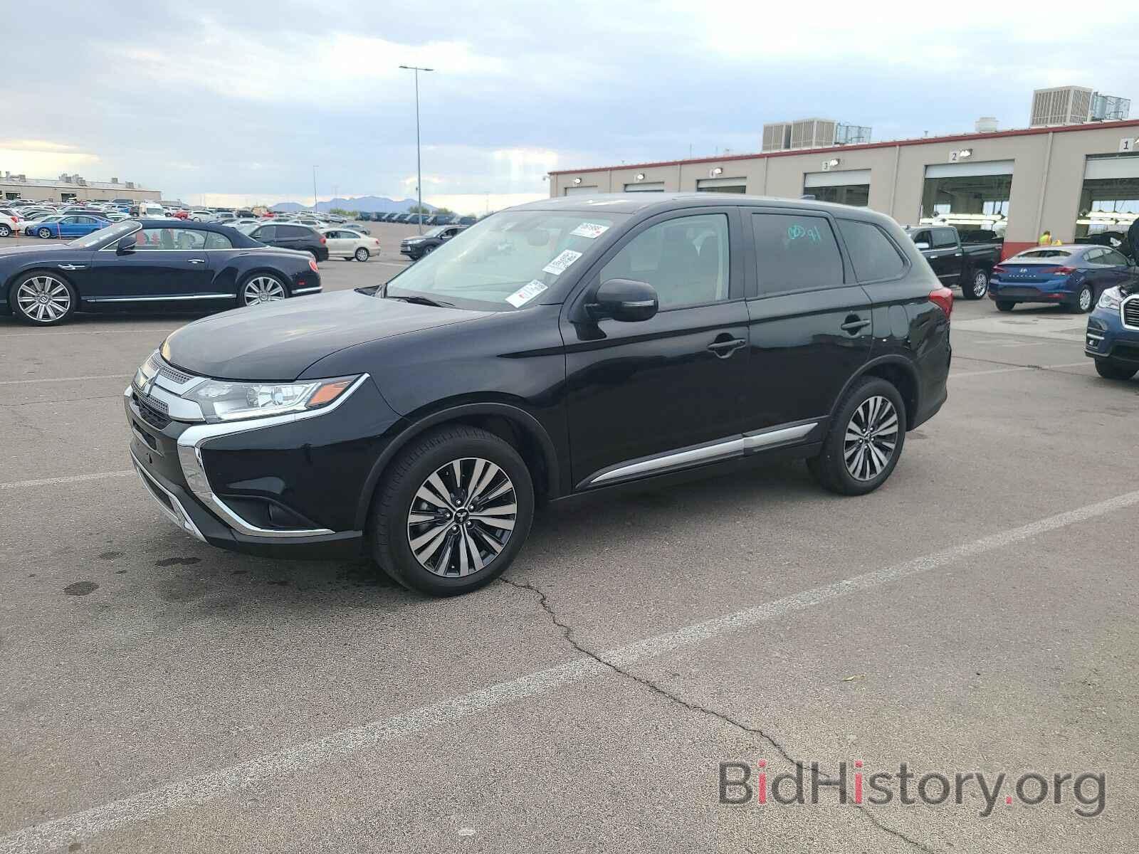 Photo JA4AZ3A30LZ011806 - Mitsubishi Outlander 2020