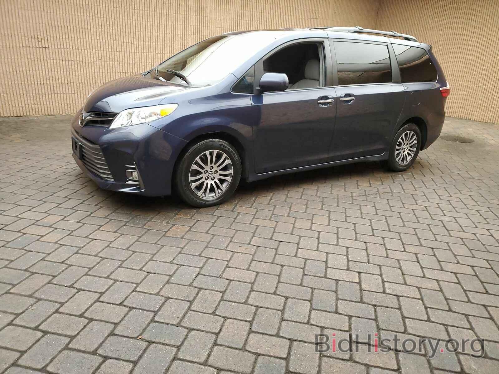 Photo 5TDYZ3DC7KS011723 - Toyota Sienna 2019