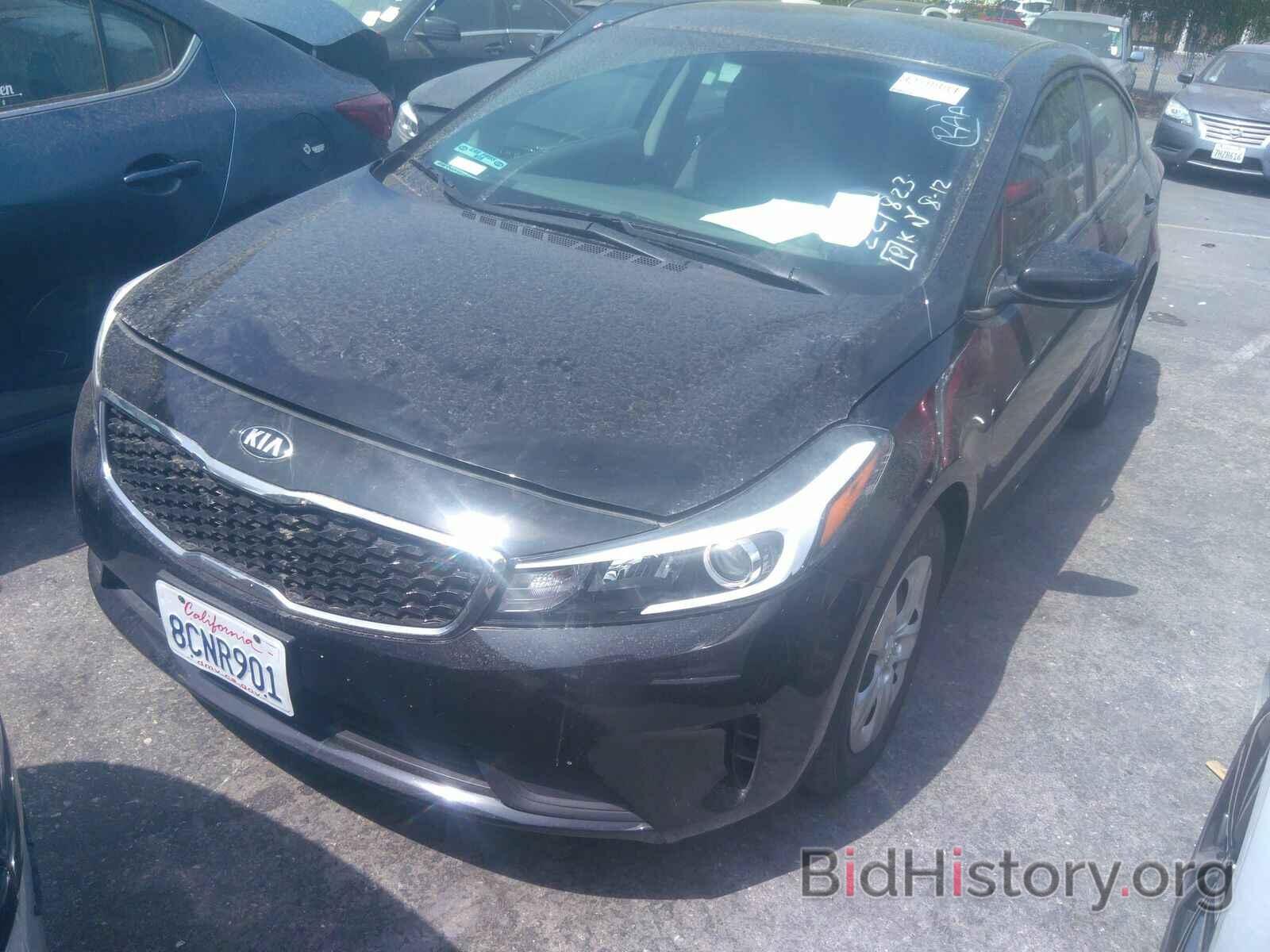 Photo 3KPFK4A77JE221823 - Kia Forte LX 2018