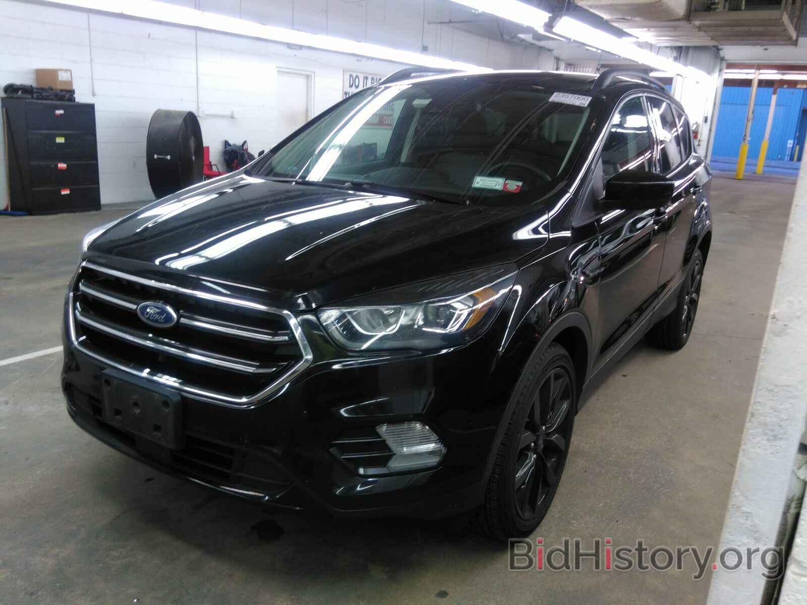 Photo 1FMCU0GD0JUC88490 - Ford Escape 2018