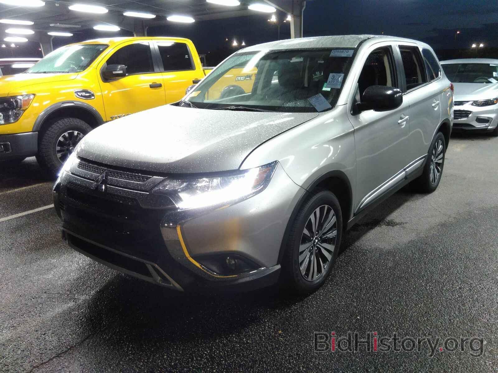 Photo JA4AD2A39KZ016199 - Mitsubishi Outlander 2019