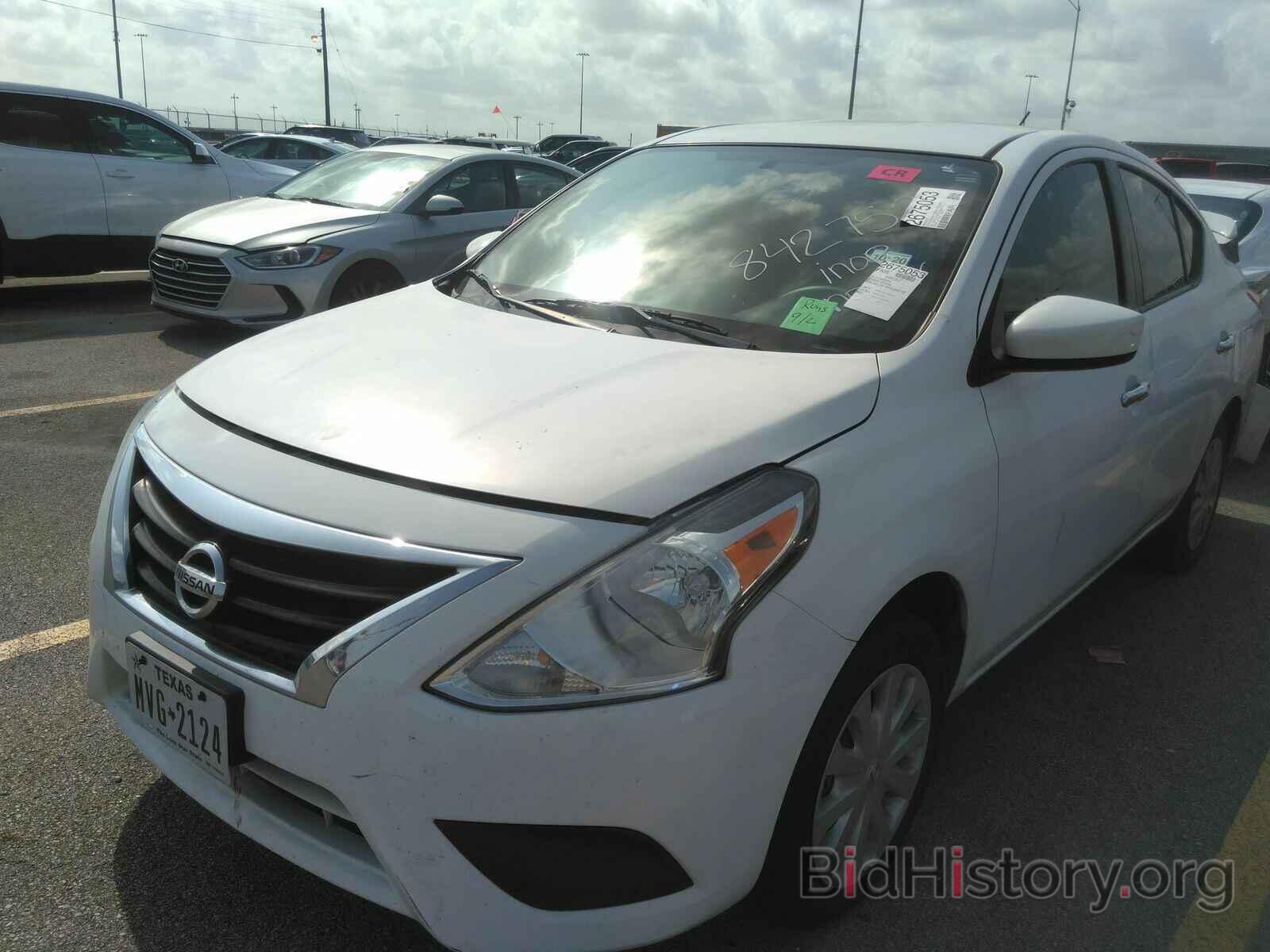 Фотография 3N1CN7AP0JL842752 - Nissan Versa Sedan 2018