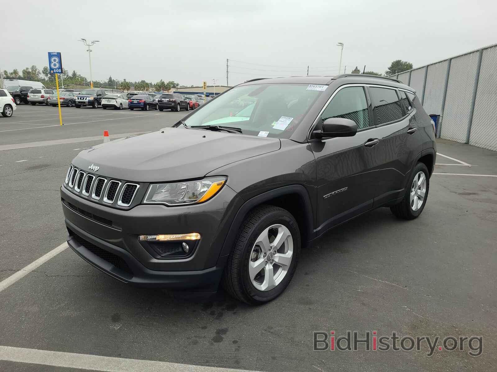 Photo 3C4NJCBB4JT469146 - Jeep Compass 2018