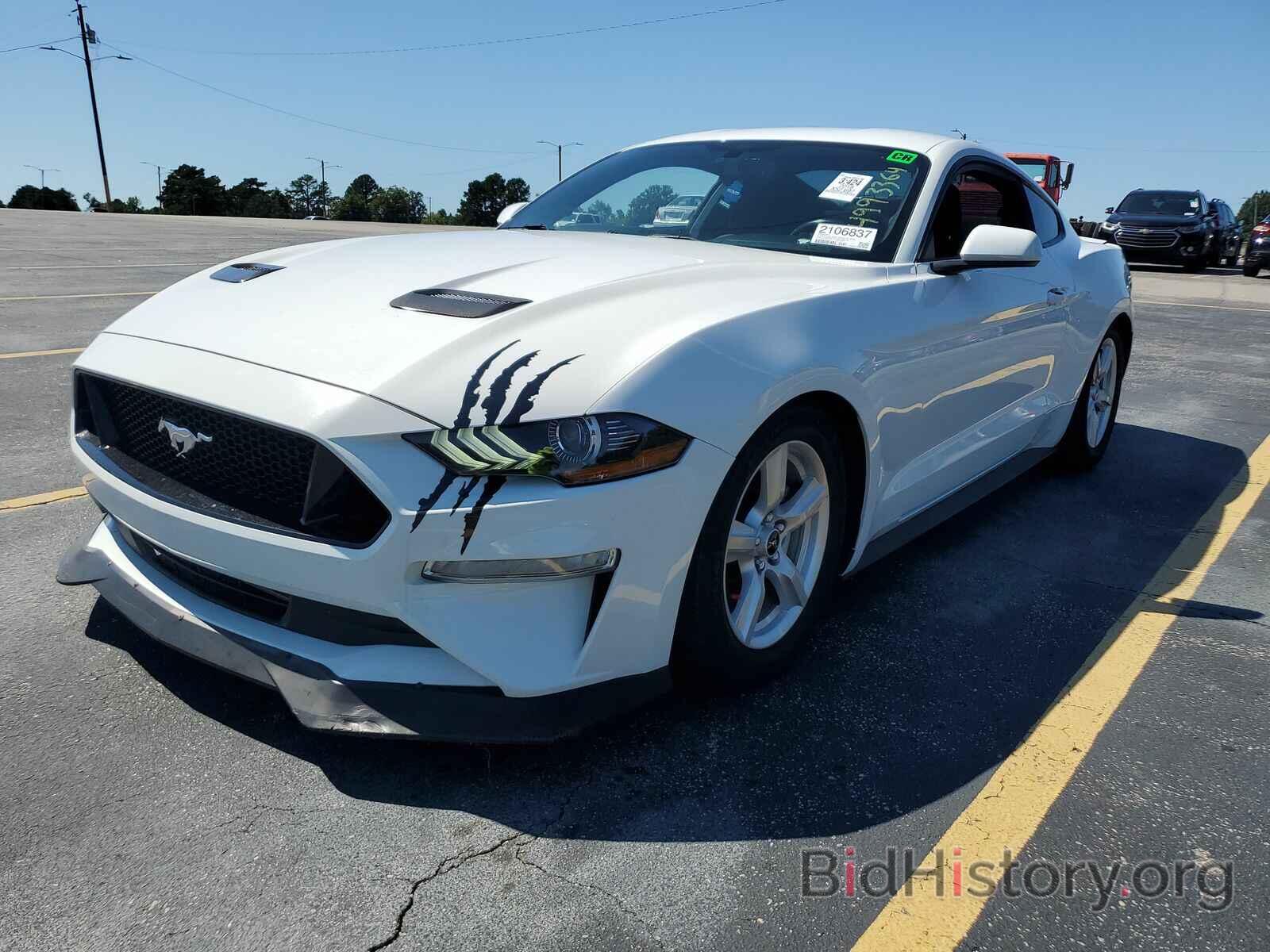 Photo 1FA6P8TH7J5118675 - Ford Mustang 2018