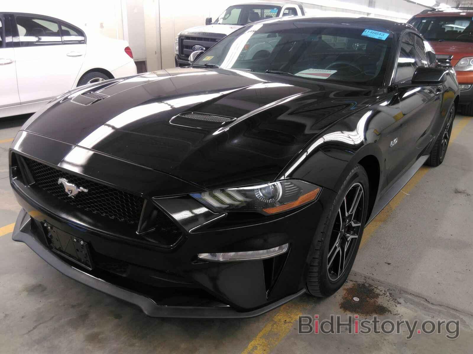 Photo 1FA6P8CF9J5102556 - Ford Mustang GT 2018