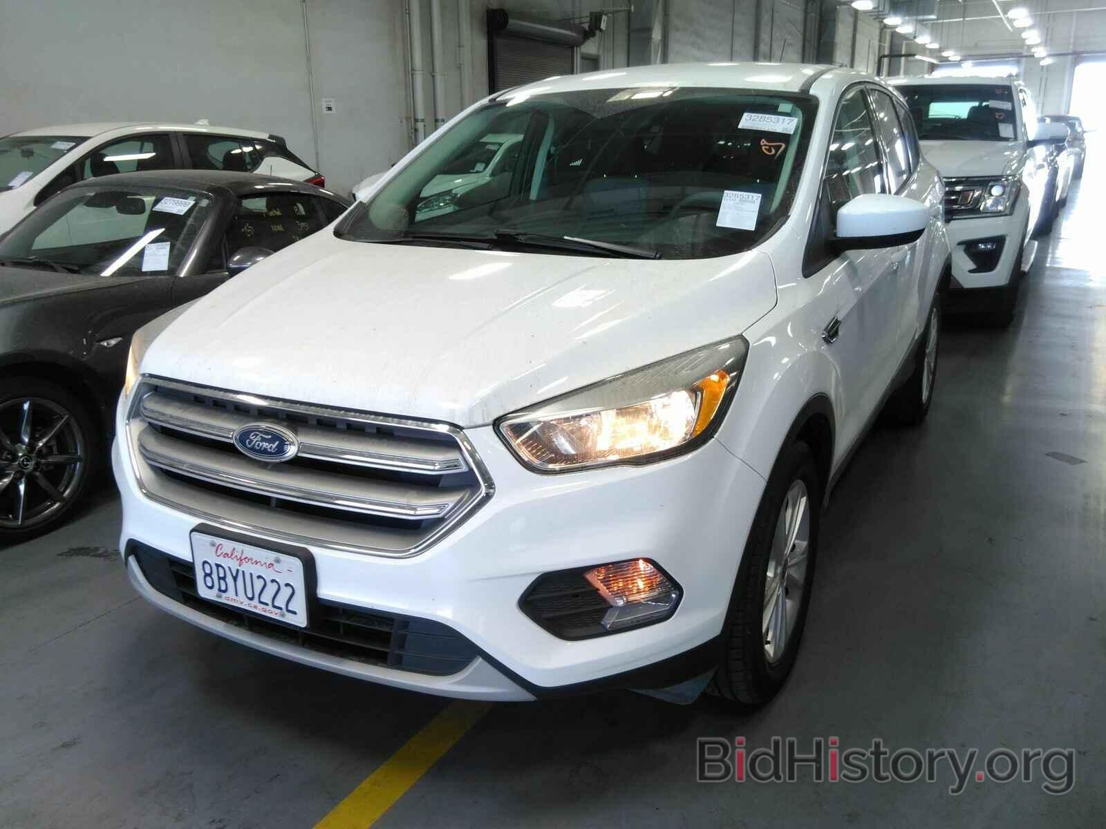 Фотография 1FMCU0GD9HUC28430 - Ford Escape 2017