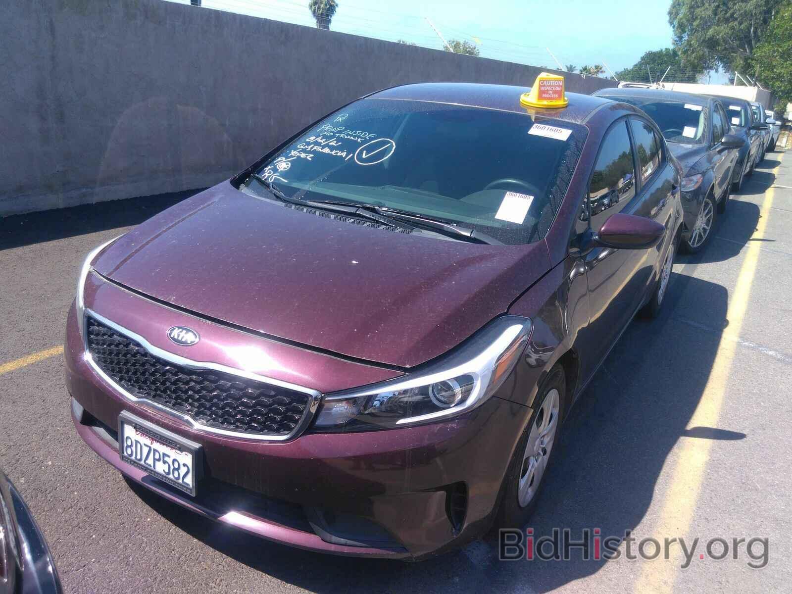 Фотография 3KPFK4A73JE254799 - Kia Forte LX 2018