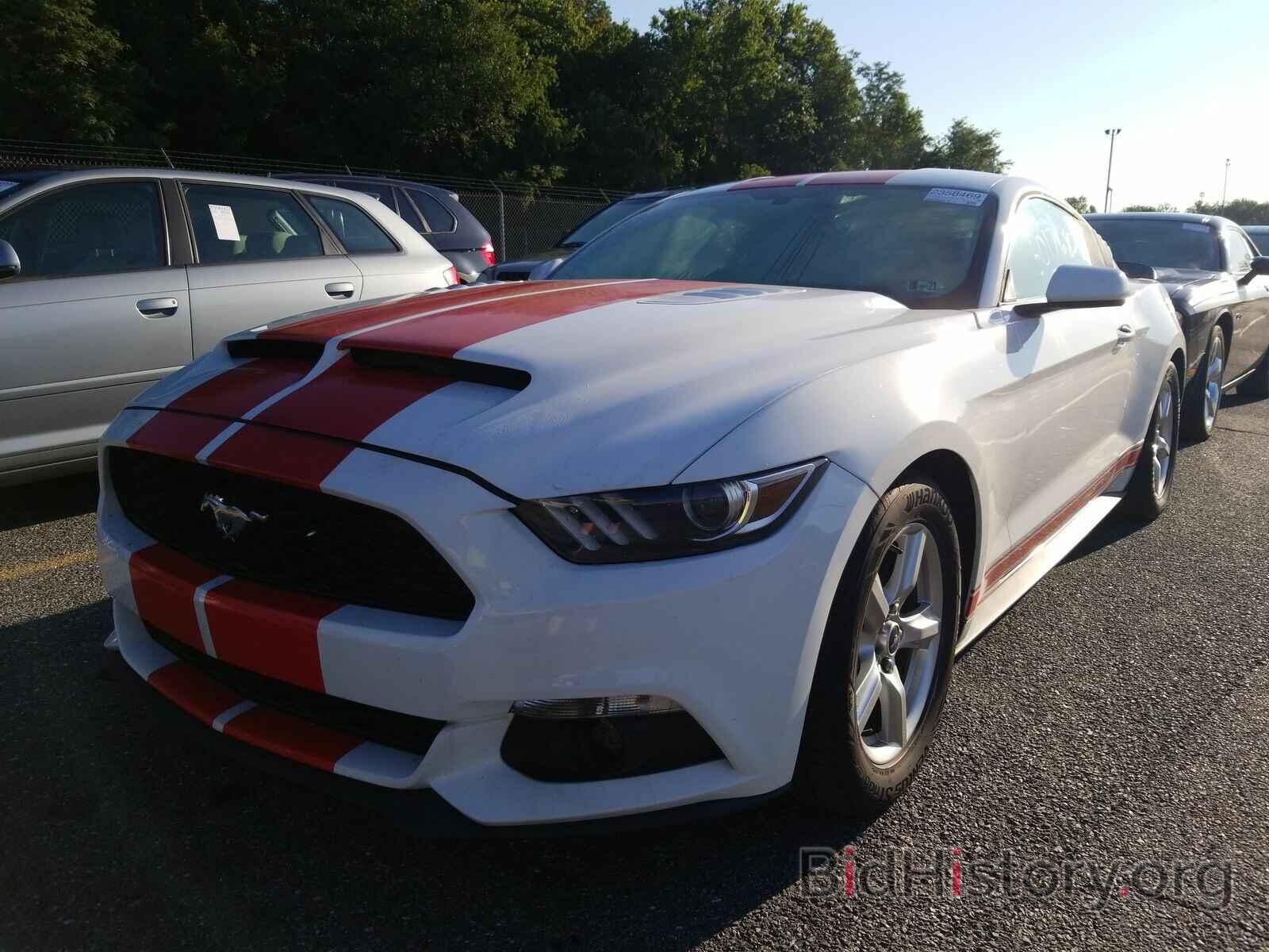 Photo 1FA6P8TH4F5321546 - Ford Mustang 2015