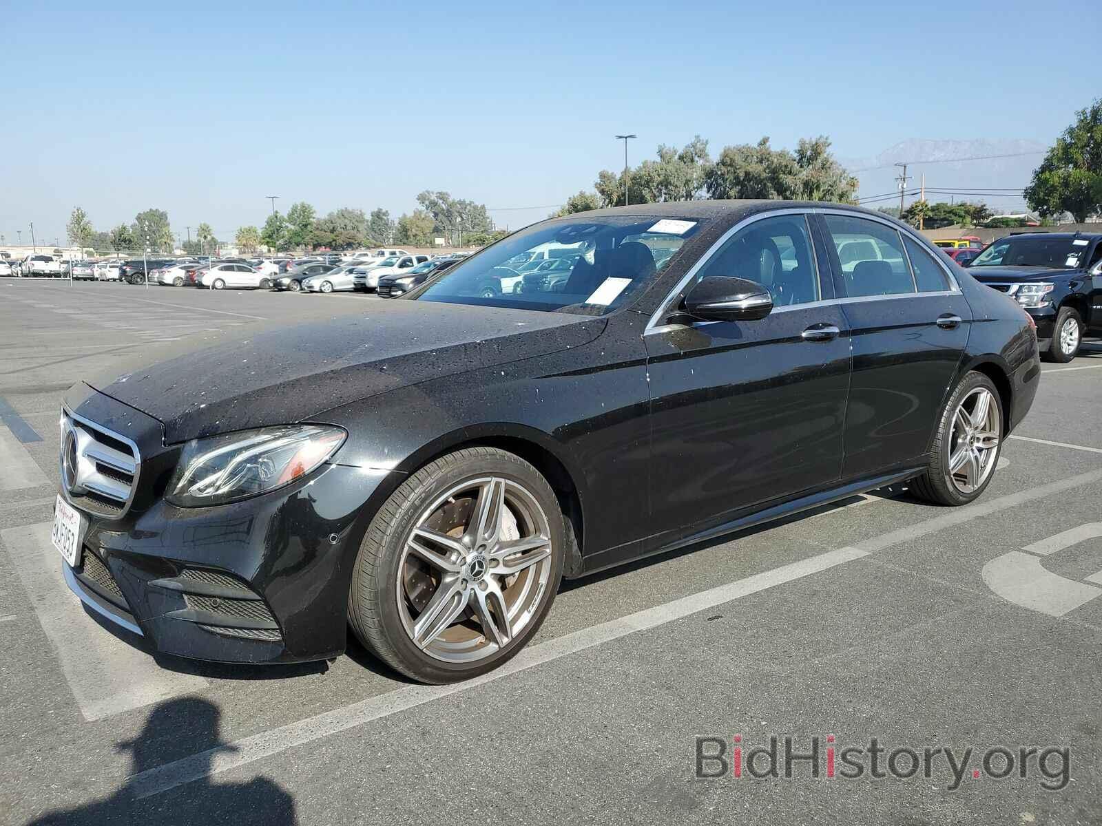 Photo WDDZF4KB6KA551743 - Mercedes-Benz E-Class 2019